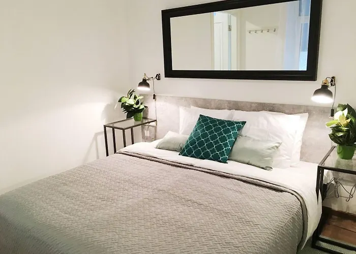 Апартаменты Old Penthouse With A Sky View