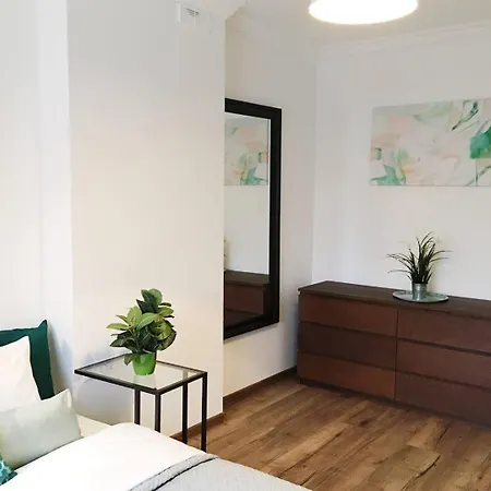 Old Penthouse With A Sky View Lejlighed *