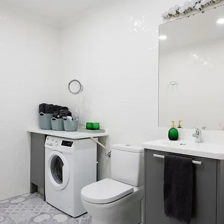 Lejlighed Old Penthouse With A Sky View